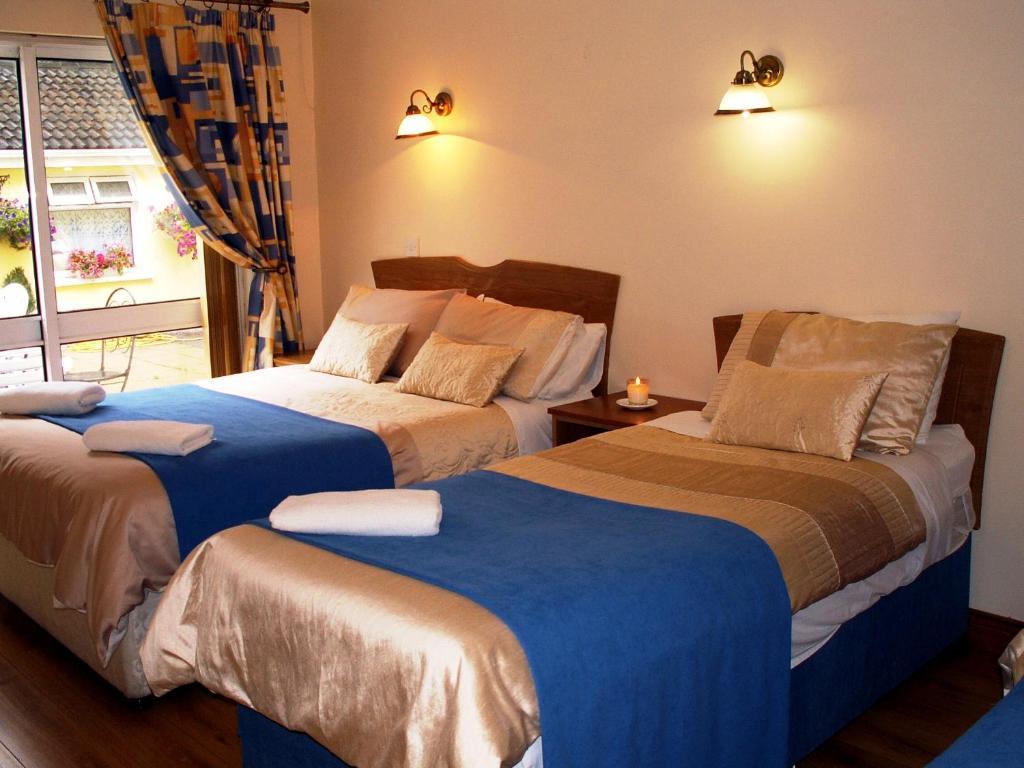 Teach Na Coiribe B&B Castlegar Oda fotoğraf